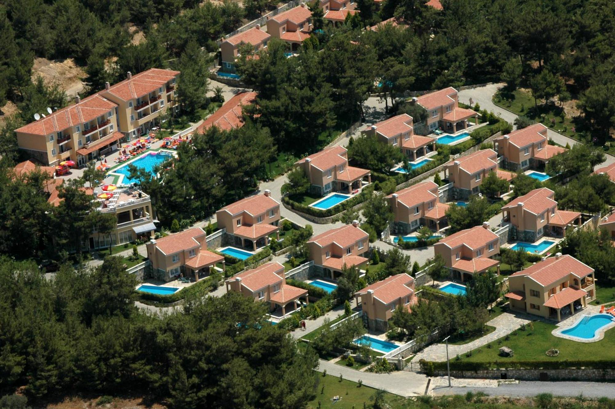 Pine Club Apart Hotel Kusadası Exterior foto