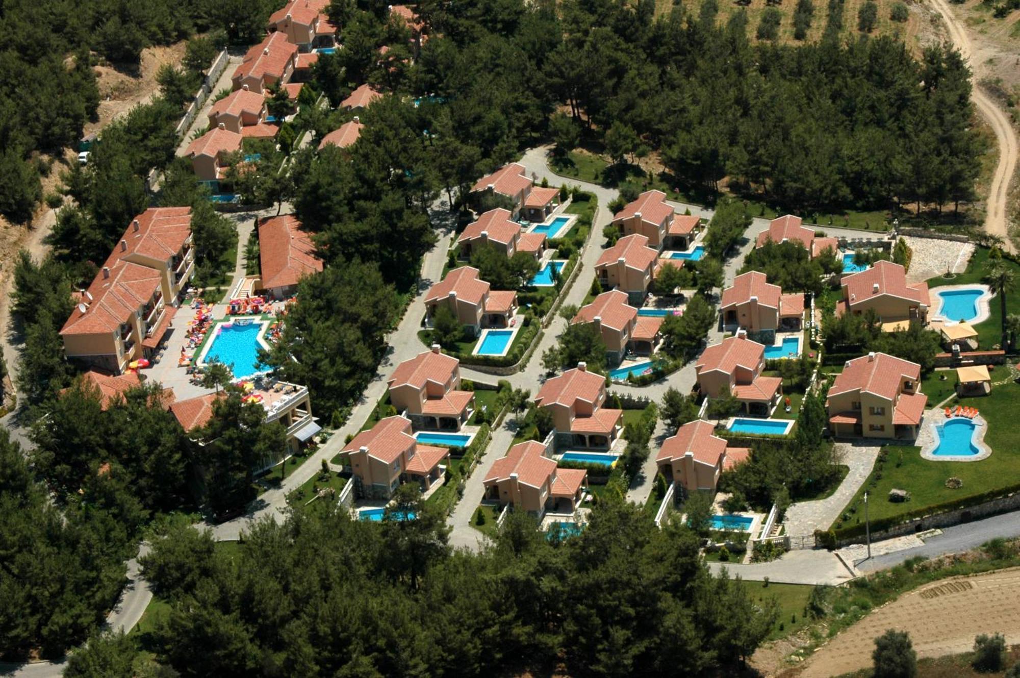 Pine Club Apart Hotel Kusadası Exterior foto